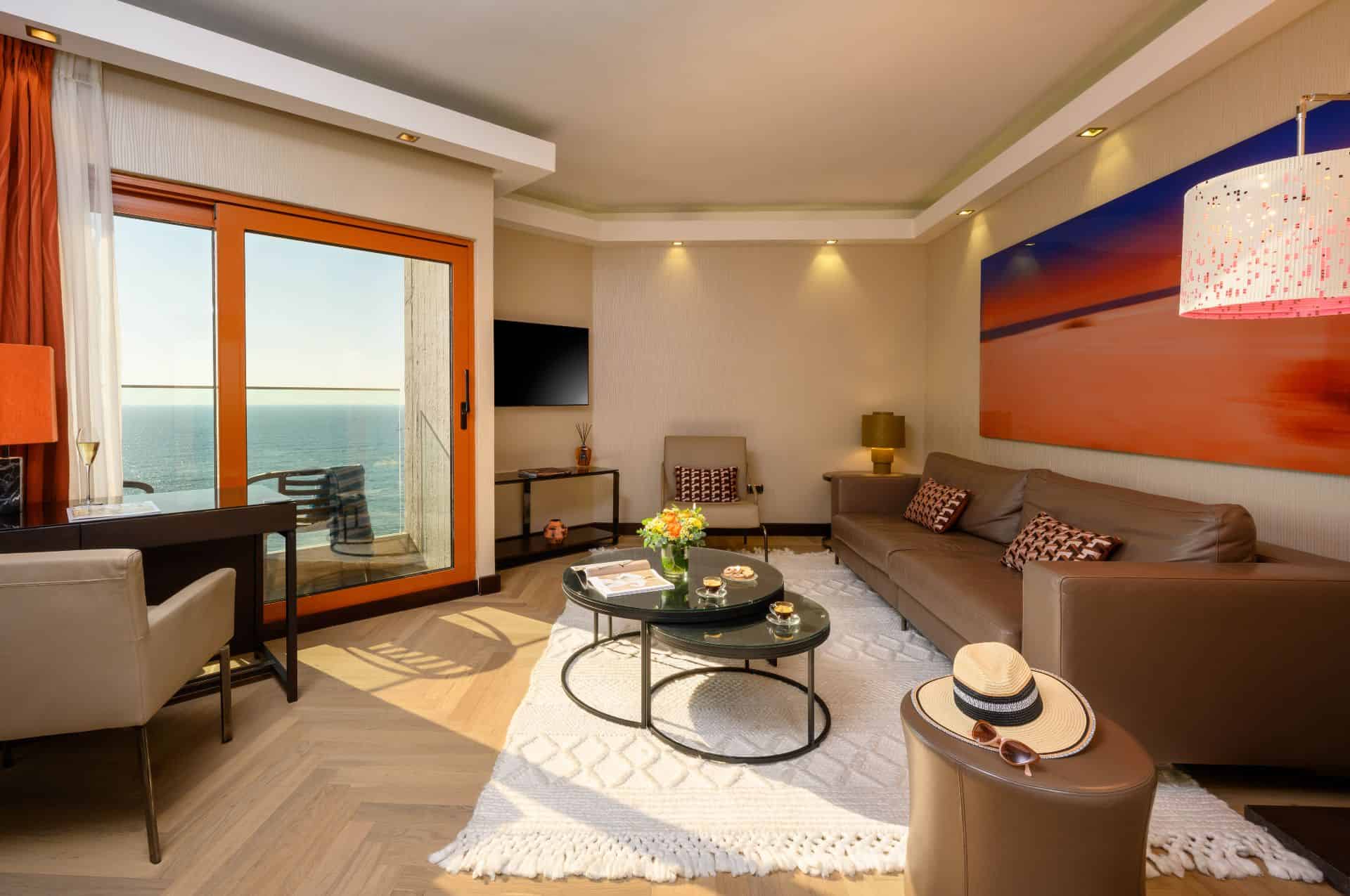ONE BEDROOM EXECUTIVE SUITE PANORAMIC SEA VIEW
